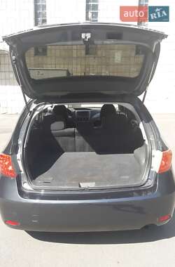 Хэтчбек Subaru Impreza 2008 в 