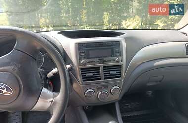 Хетчбек Subaru Impreza 2007 в 