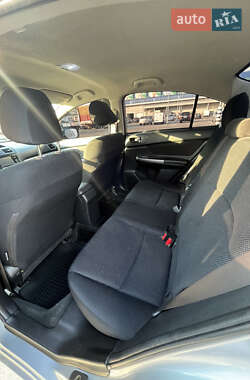 Седан Subaru Impreza 2015 в 