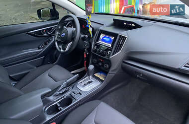 Хэтчбек Subaru Impreza 2017 в 