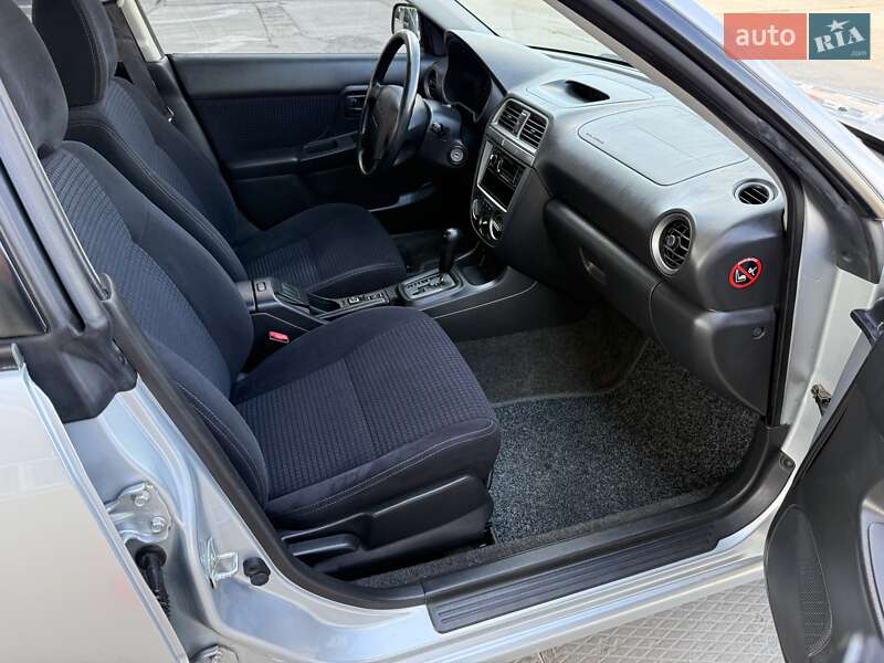 Седан Subaru Impreza 2004 в Харькове