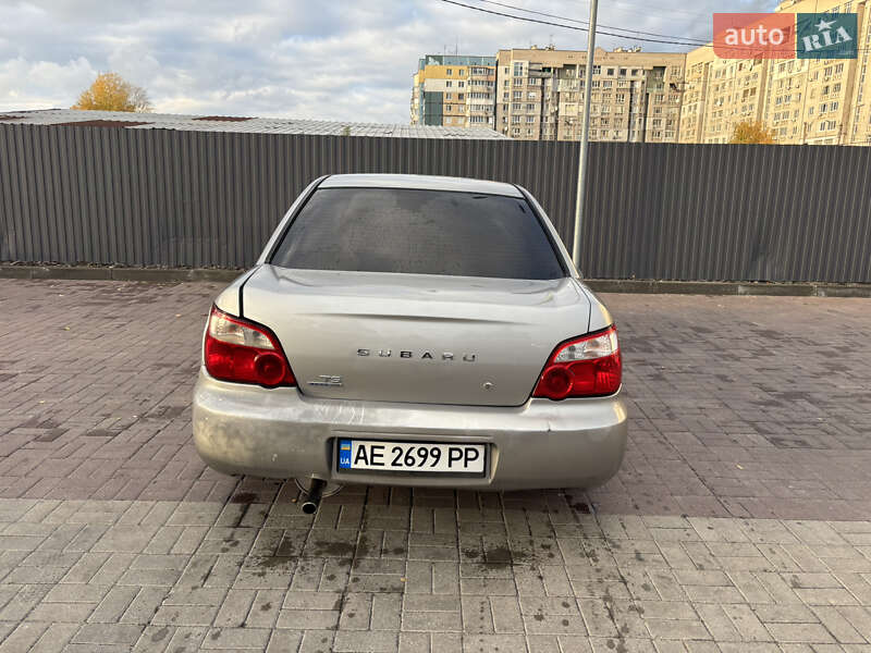 Седан Subaru Impreza 2005 в Дніпрі
