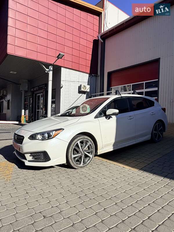 Хетчбек Subaru Impreza 2020 в Львові