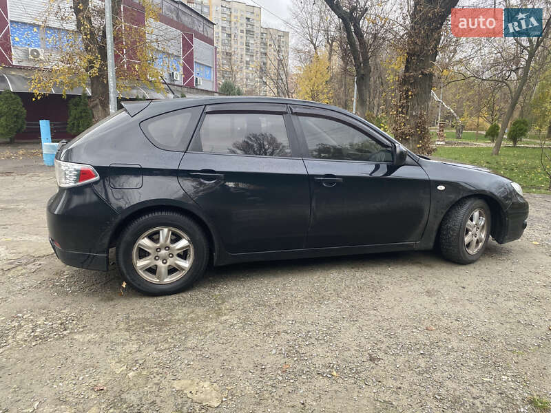 Хэтчбек Subaru Impreza 2008 в Киеве