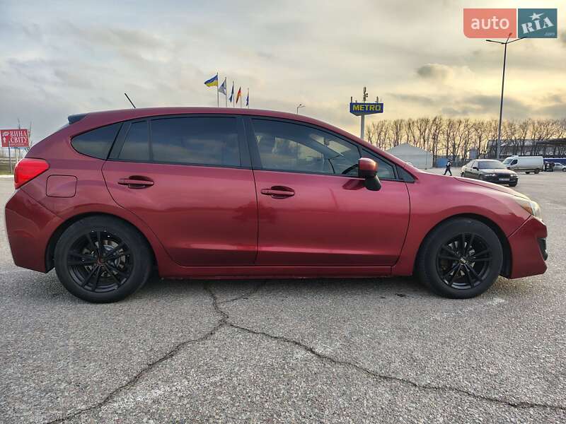 Хэтчбек Subaru Impreza 2016 в Днепре