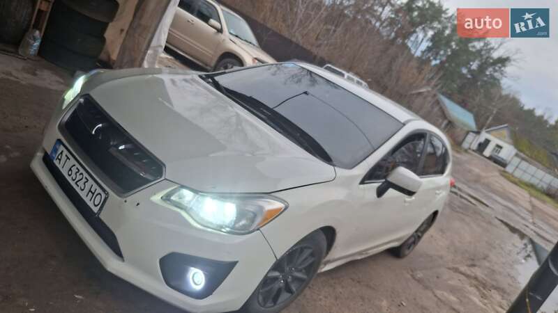 Хэтчбек Subaru Impreza 2012 в Буче