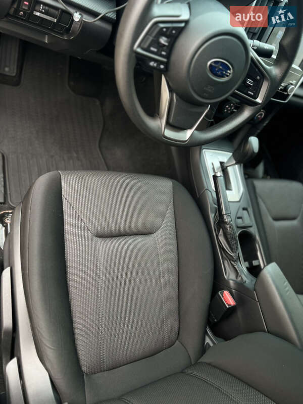 Седан Subaru Impreza 2017 в Николаеве