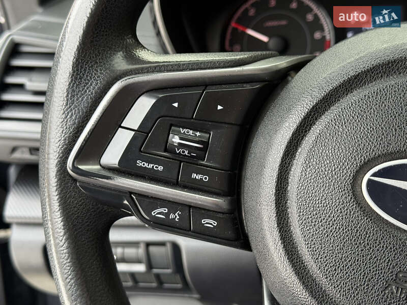 Седан Subaru Impreza 2017 в Днепре