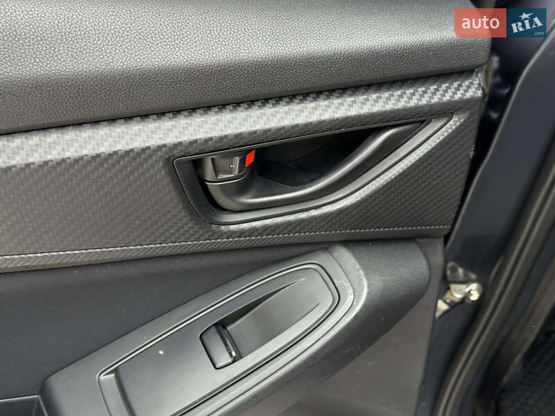 Седан Subaru Impreza 2017 в Днепре