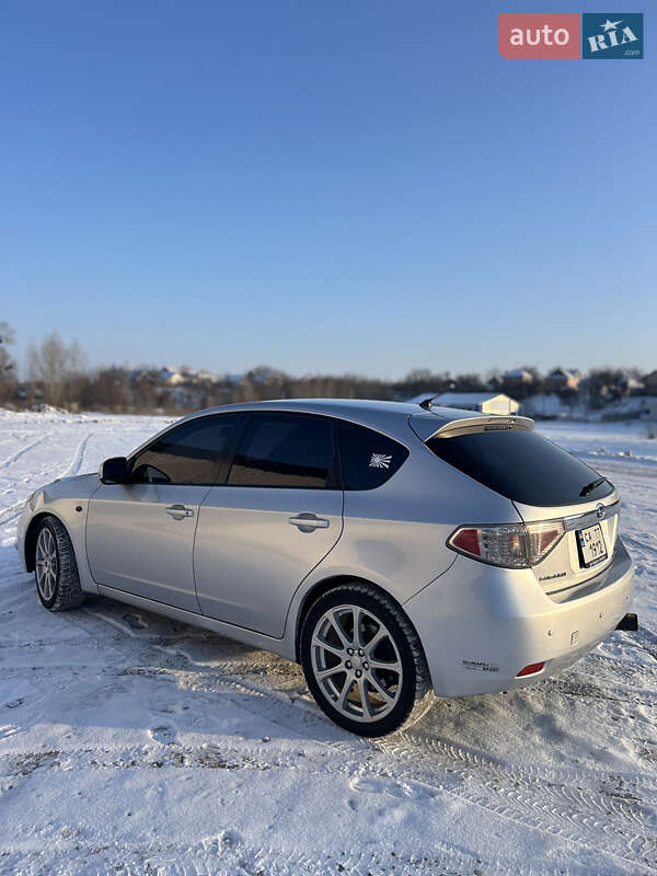 Хэтчбек Subaru Impreza 2008 в Золотоноше