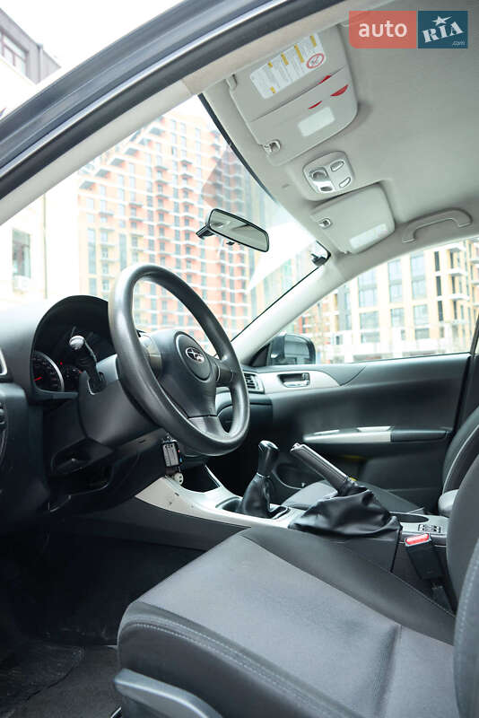 Седан Subaru Impreza 2008 в Киеве