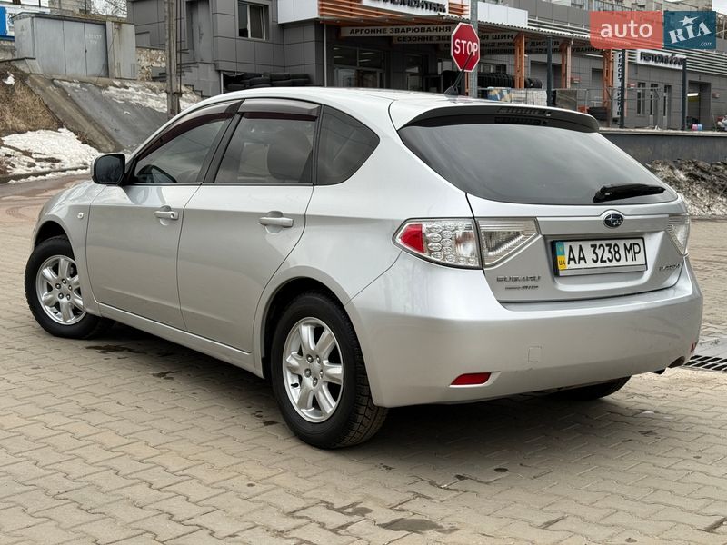 Хэтчбек Subaru Impreza 2011 в Житомире