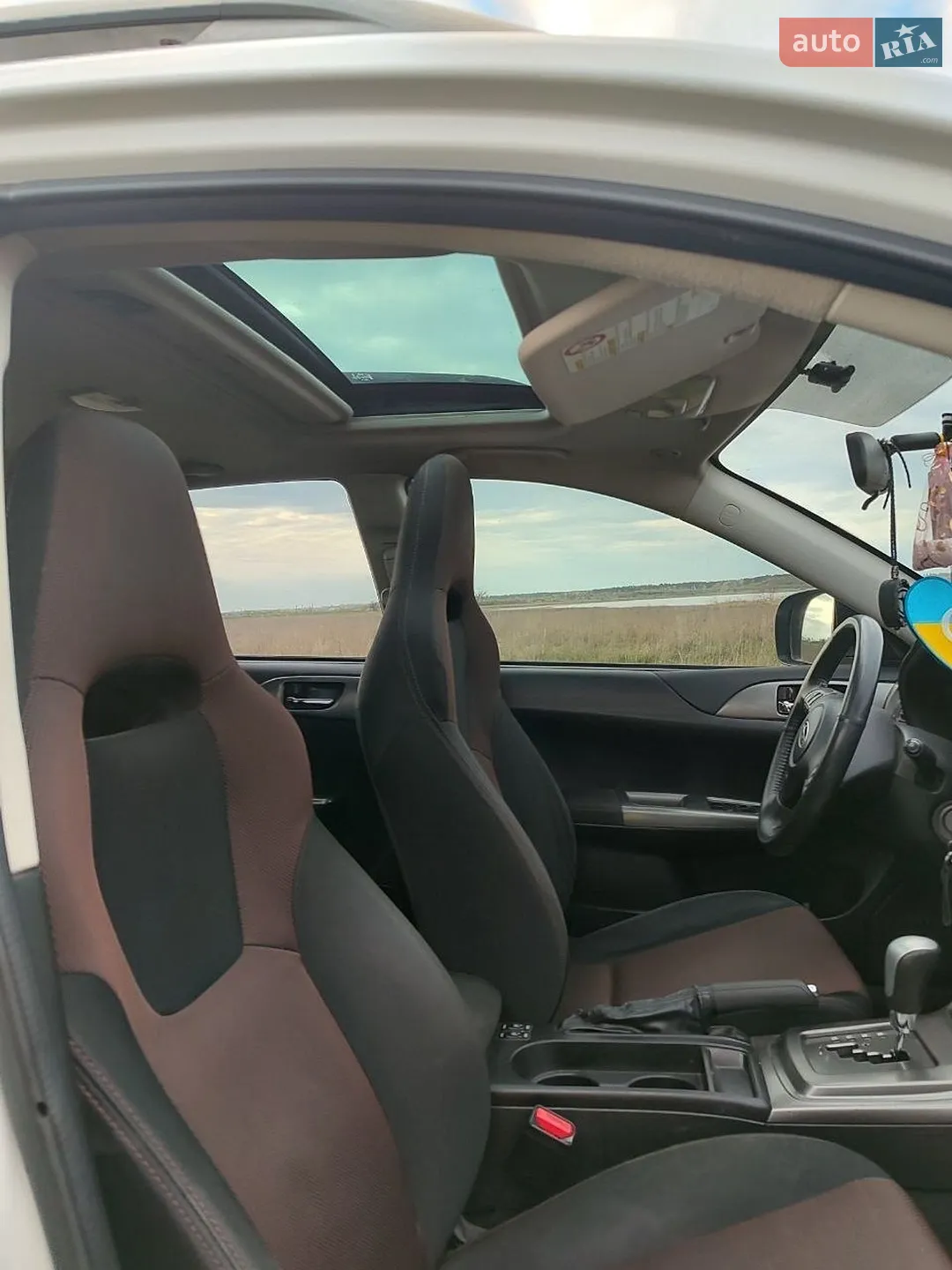 2010 Subaru Impreza - мініатюра 9
