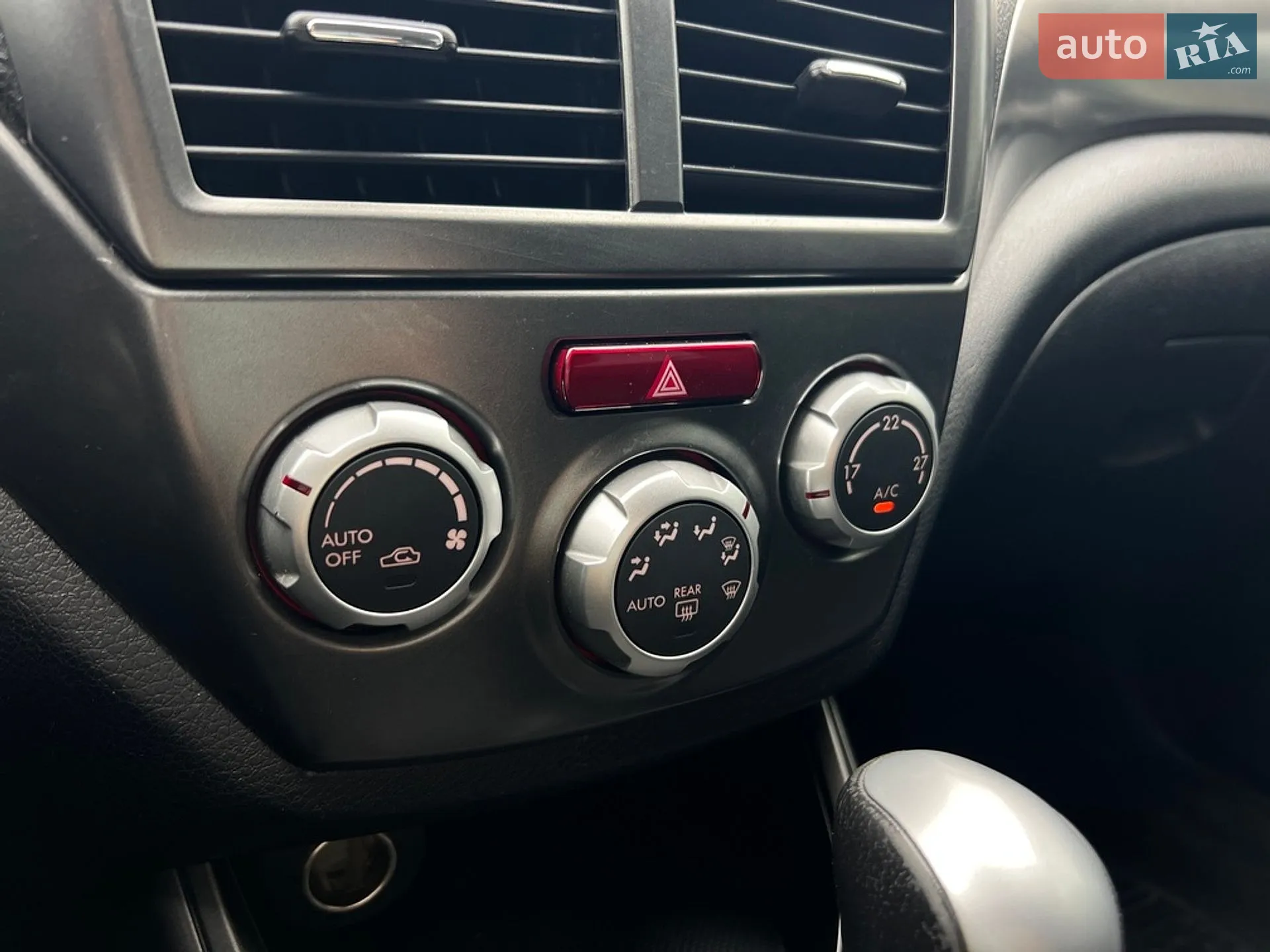 2010 Subaru Impreza - мініатюра 19