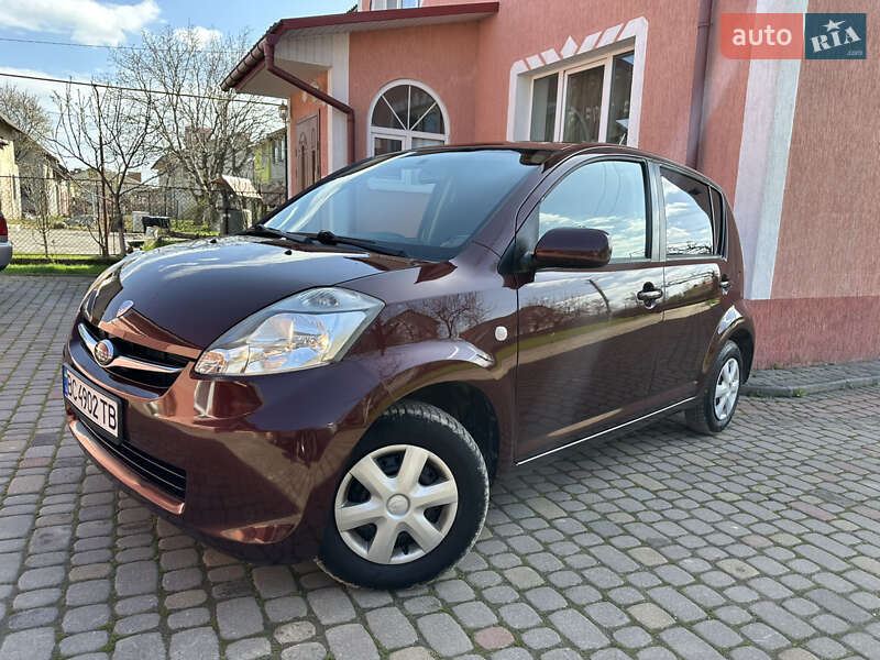 Хетчбек Subaru Justy 2009 в Дрогобичі