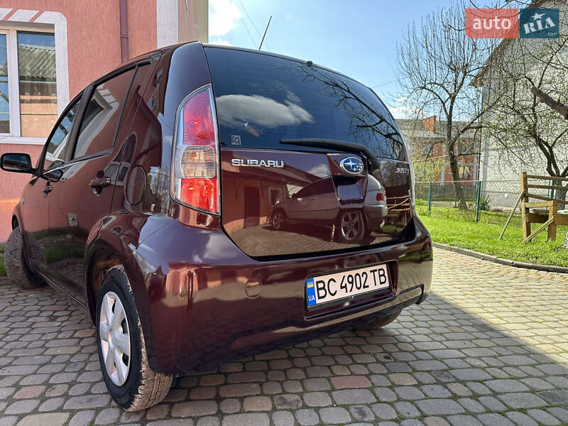 Хетчбек Subaru Justy 2009 в Дрогобичі