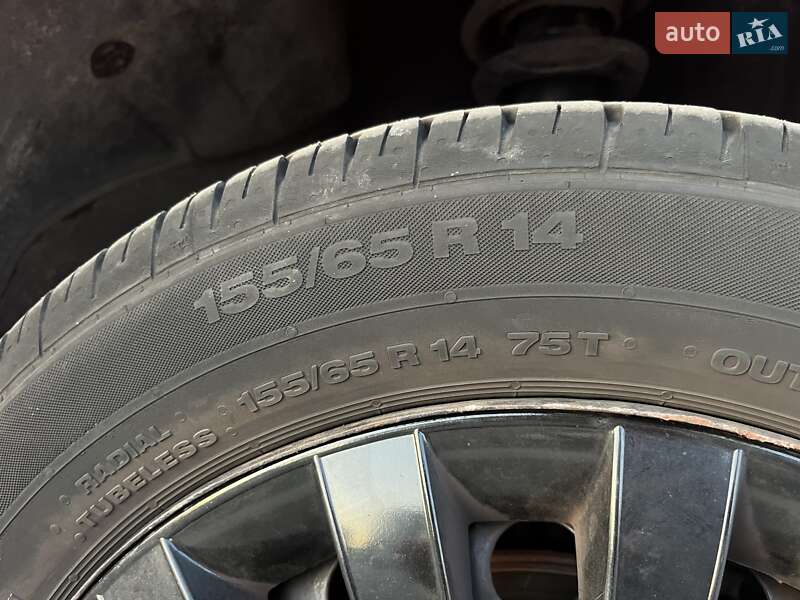 Хэтчбек Subaru Justy 2010 в Киеве