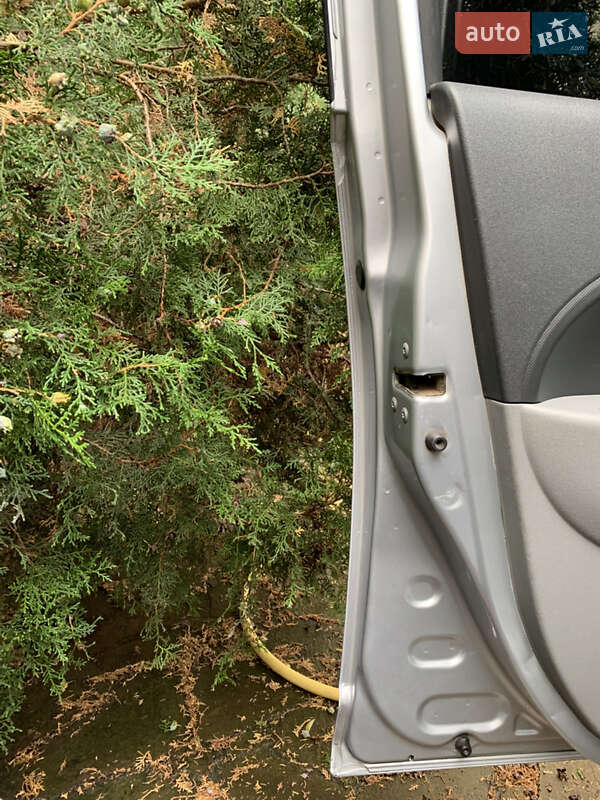 Хэтчбек Subaru Justy 2009 в Киеве фото 14 Хэтчбек Subaru Justy 2009 в Киеве