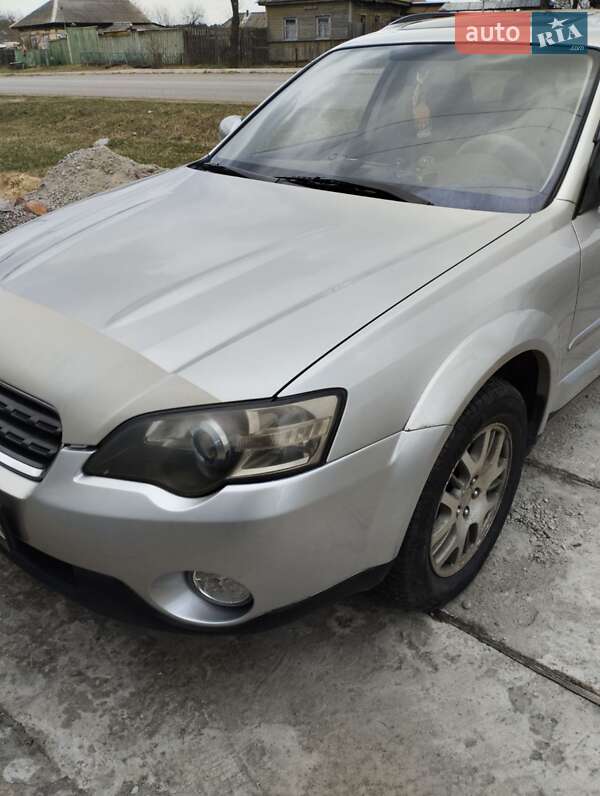 Универсал Subaru Legacy Outback 2004 в Шостке