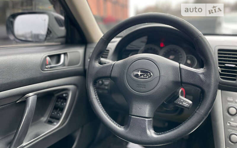 Універсал Subaru Legacy Outback 2006 в Чернівцях