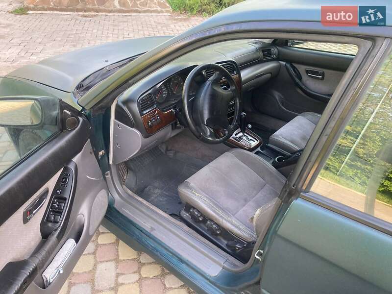 Универсал Subaru Legacy Outback 1999 в Запорожье