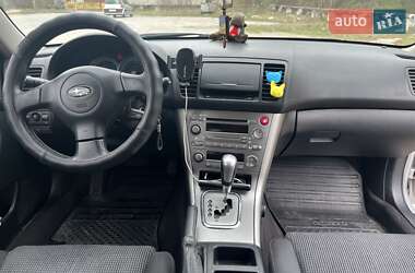 Універсал Subaru Legacy Outback 2006 в  фото 16 Універсал Subaru Legacy Outback 2006 в