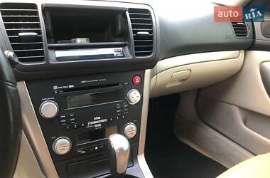 Универсал Subaru Legacy Outback 2007 в 