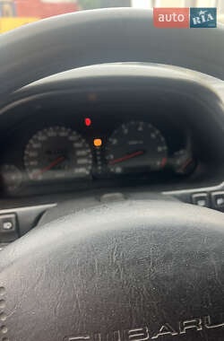 Универсал Subaru Legacy Outback 1998 в 