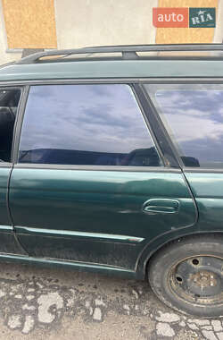Универсал Subaru Legacy Outback 1998 в 