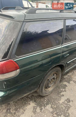 Универсал Subaru Legacy Outback 1998 в 