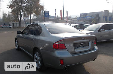 Седан Subaru Legacy 2006 в  фото 3 Седан Subaru Legacy 2006 в