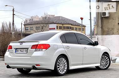 Седан Subaru Legacy 2011 в Одесі