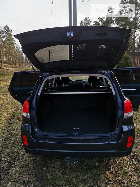 Універсал Subaru Legacy 2011 в Нововолинську