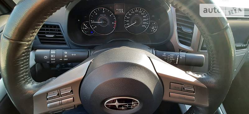 Седан Subaru Legacy 2012 в Сваляві