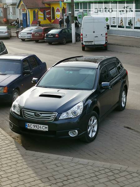 Універсал Subaru Legacy 2011 в Нововолинську