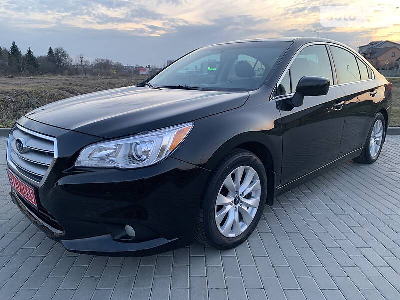 Седан Subaru Legacy 2015 в 