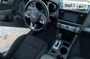 Седан Subaru Legacy 2015 в 