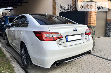 Седан Subaru Legacy 2015 в Киеве