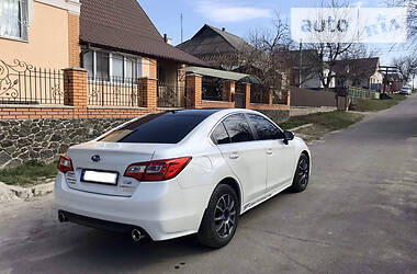 Седан Subaru Legacy 2015 в Киеве