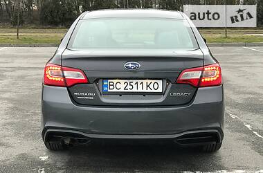 Седан Subaru Legacy 2018 в 