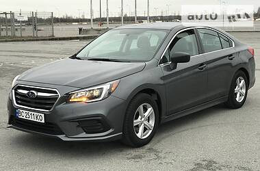 Седан Subaru Legacy 2018 в 