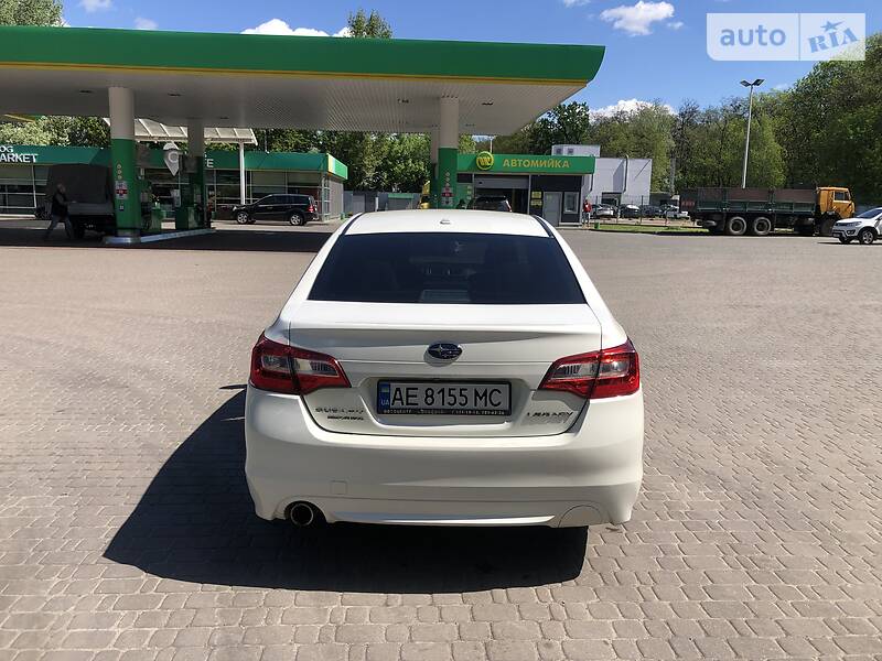 Седан Subaru Legacy 2015 в Києві
