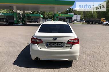 Седан Subaru Legacy 2015 в 