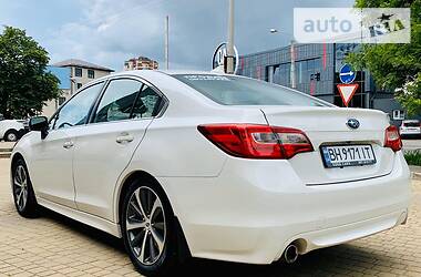 Седан Subaru Legacy 2016 в 