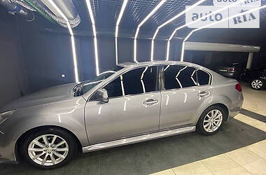 Седан Subaru Legacy 2010 в Киеве