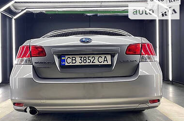 Седан Subaru Legacy 2010 в Киеве