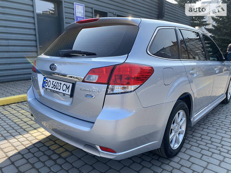 Универсал Subaru Legacy 2012 в Ивано-Франковске