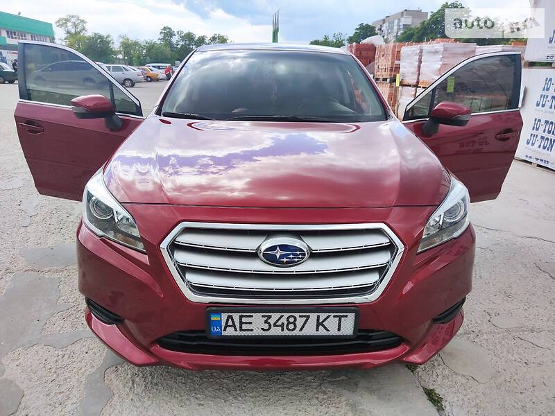 Седан Subaru Legacy 2015 в Нікополі