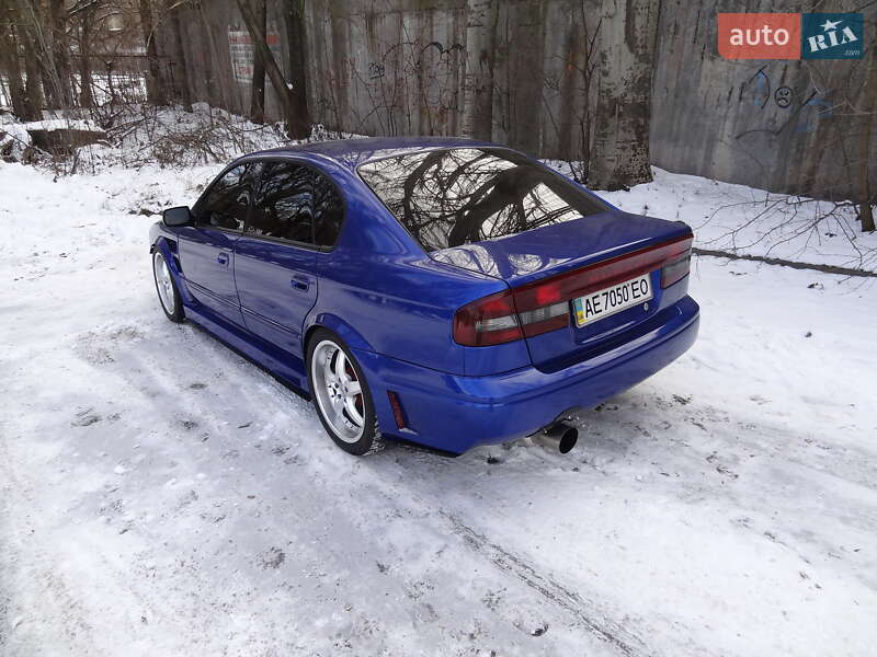 Седан Subaru Legacy 2002 в Днепре