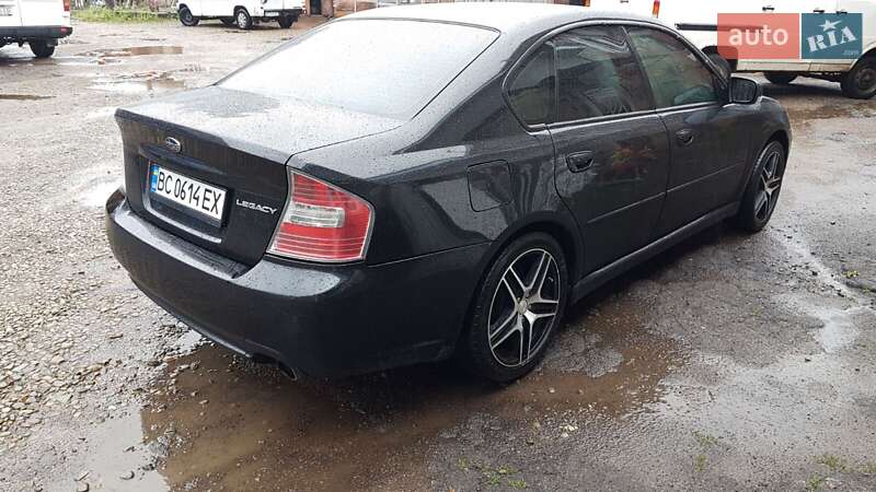 Седан Subaru Legacy 2005 в Дрогобичі